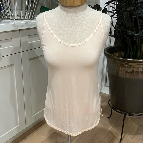 NWT Lululemon City Soul Tank Butter Pink - Picture 3 of 9